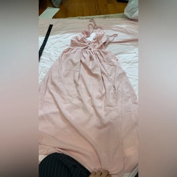 Backless Criss Cross Split Midi Dress Commense size M light pink blush CM6 NWT - Picture 4 of 6